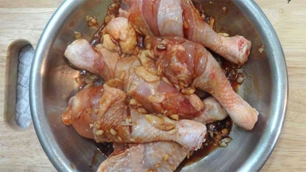 Ướp đùi gà