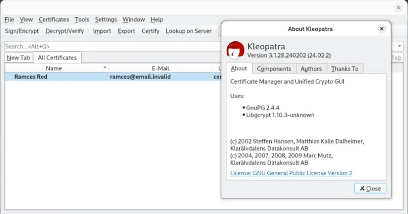 GNU Kleopatra đang chạy bằng GPG key.