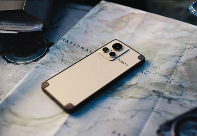 Realme GT 2 Explorer Master