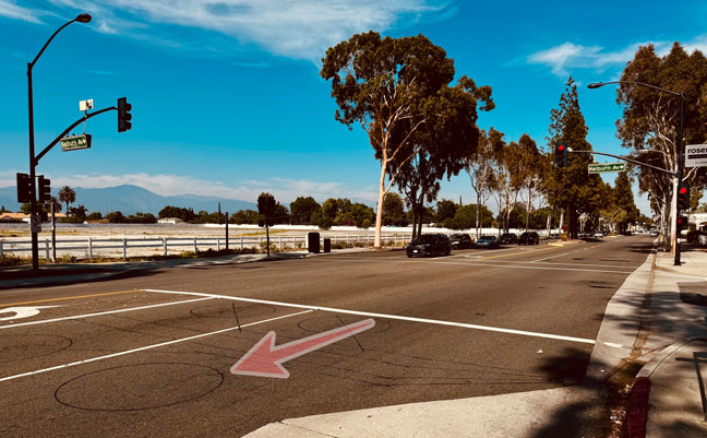 Công nghệ này được gọi là “Inductive Loop Detector” - “Vòng cảm ứng”