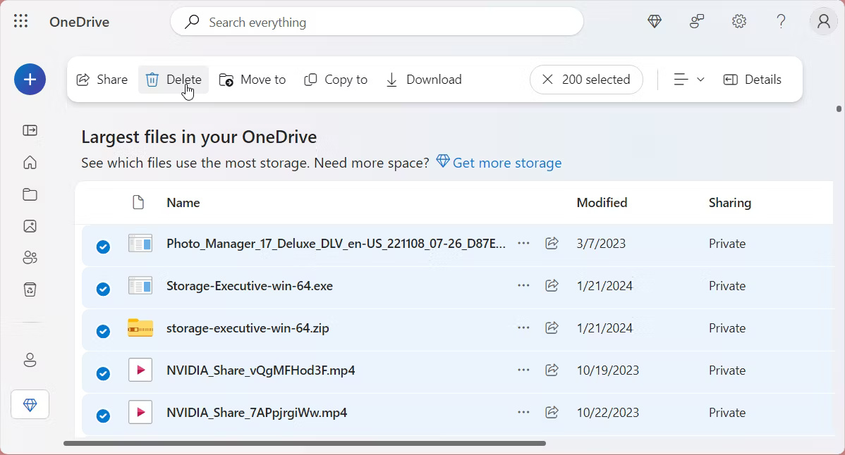 Màn hình Largest files in your OneDrive với tất cả các file đã chọn