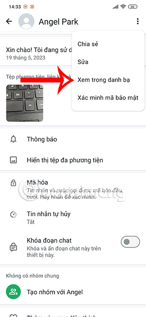 Xem liên hệ trong danh bạ