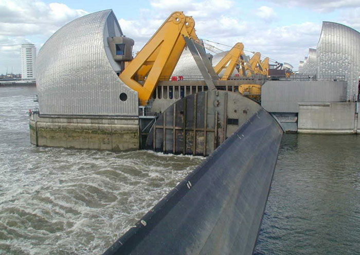 Rào chắn sông Thames 4