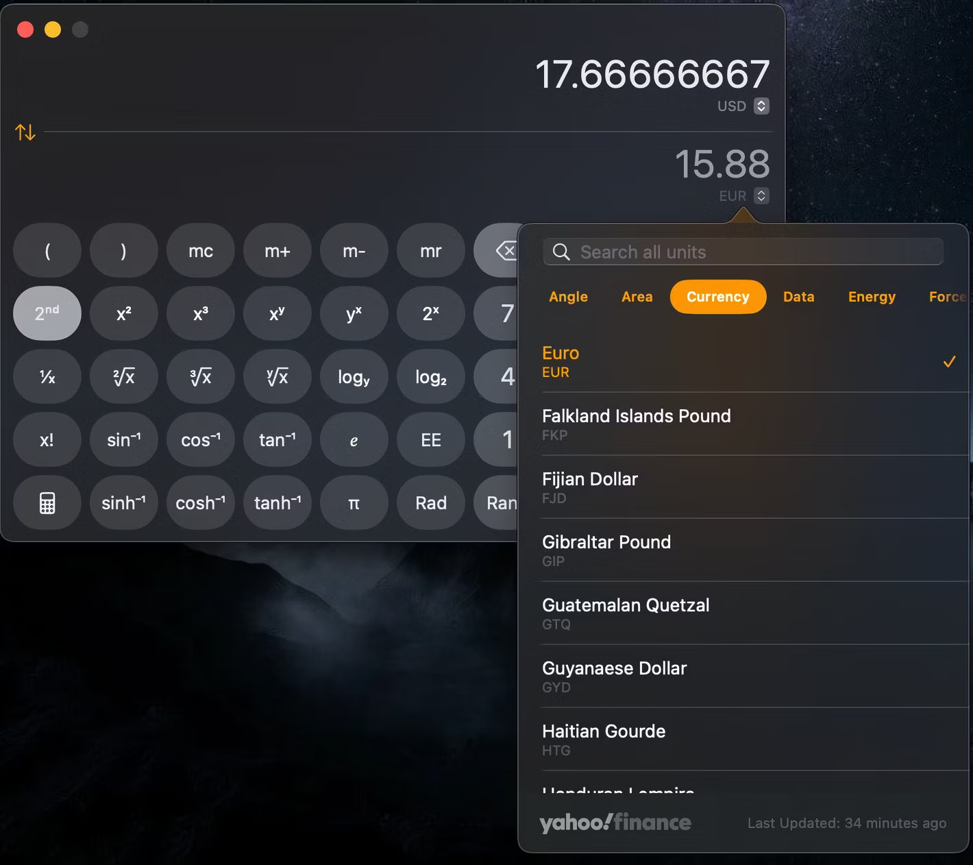 Ứng dụng Calculator thực hiện chuyển đổi trong macOS Sequoia