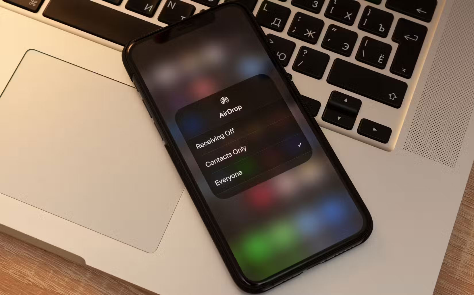 AirDrop trên iPhone