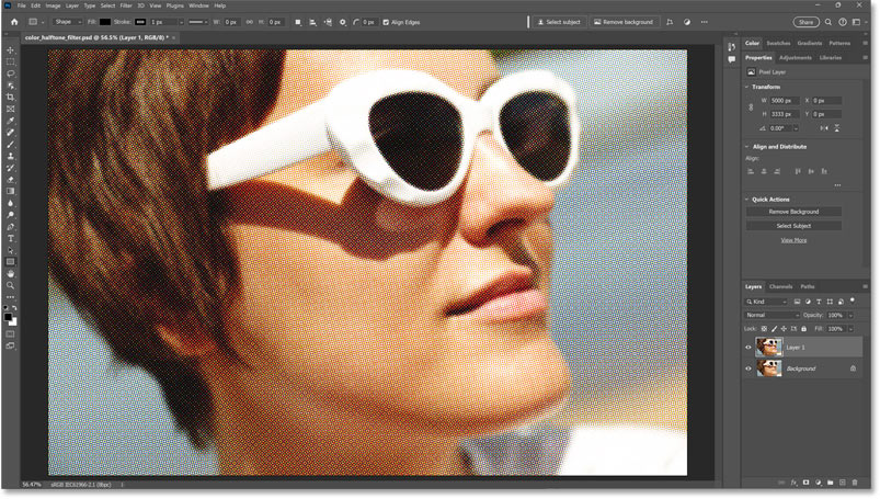 Hiệu ứng halftone được dán vào tài liệu Photoshop gốc.