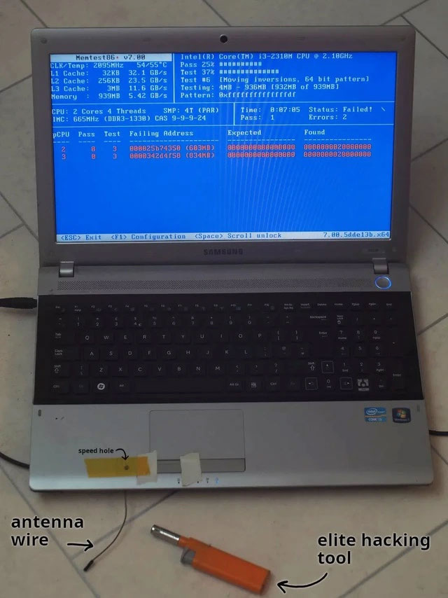 Hacker chiếm quyền truy cập hệ thống chỉ bằng... chiếc bật lửa