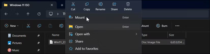 Menu ngữ cảnh File Explorer hiển thị tùy chọn Mount khi nhấp chuột phải vào ISO Image