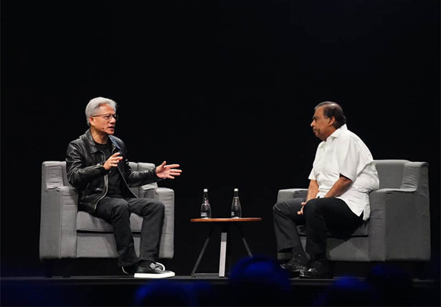 CEO NVIDIA: AI sẽ thay thế con người trong "những công việc cụ thể" với năng suất cao hơn 1000 lần