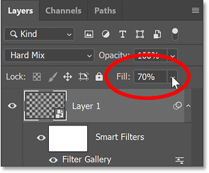 Giảm giá trị Fill của layer họa tiết halftone trong Photoshop