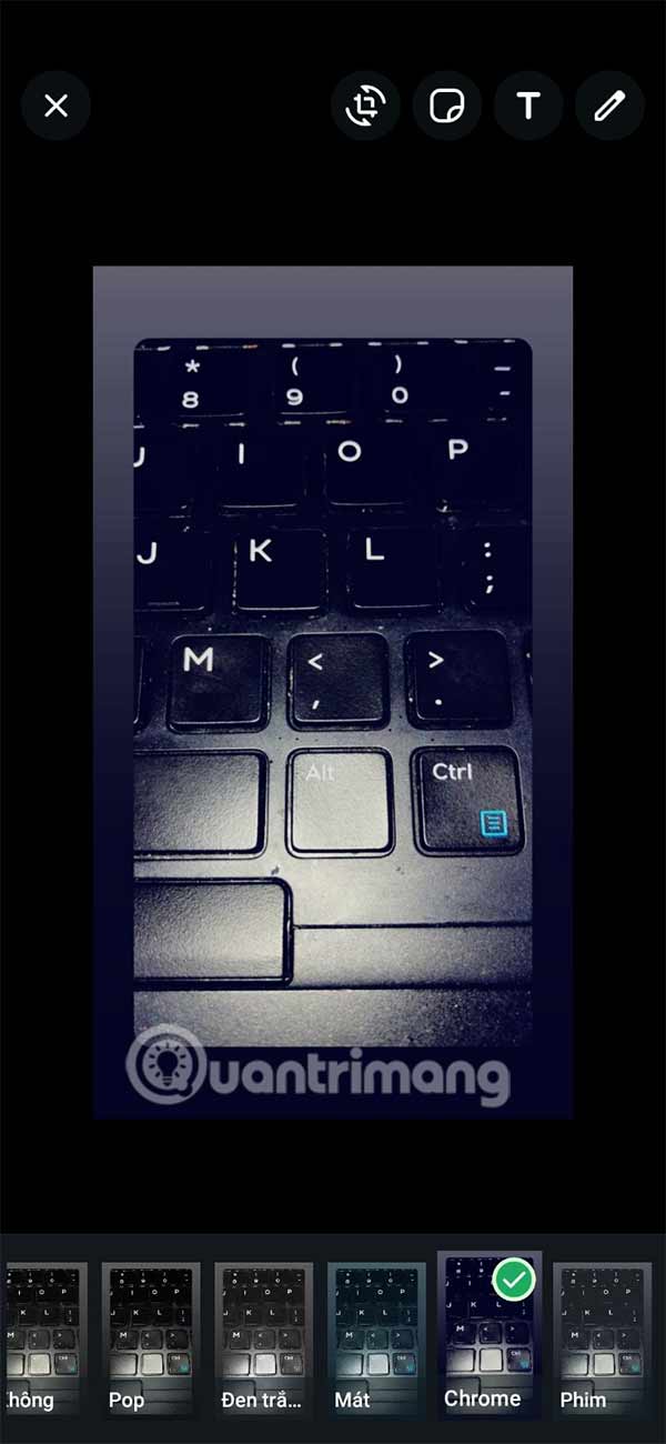 Đổi màu status WhatsApp
