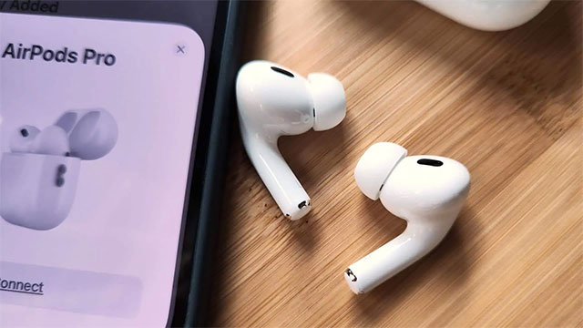 Apple sued because AirPods Pro made a 'crunching' sound