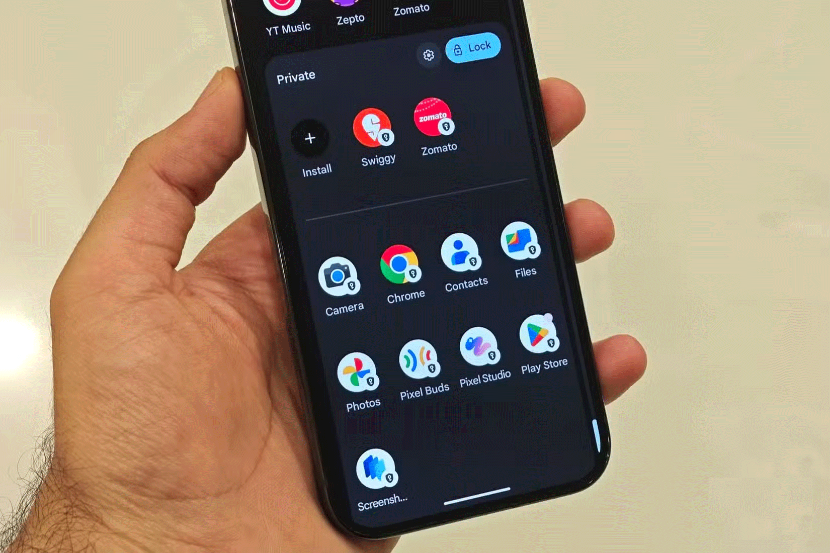 Không gian riêng tư trên Android 15