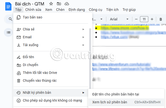 Tài liệu Google Docs hiển thị tab lịch sử phiên bản