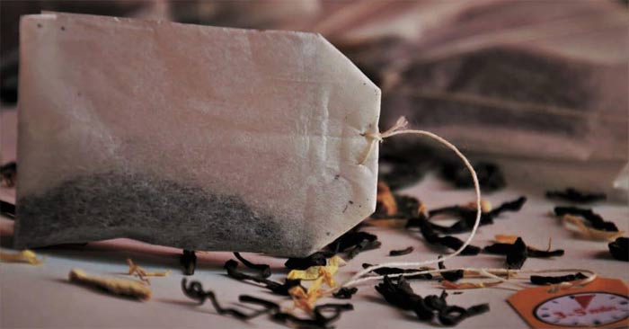 Cách tái sử dụng trà hết hạn