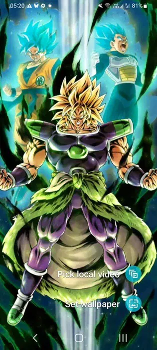 Ứng dụng Anime Lock Screen hiển thị hình nền anime trên màn hình khóa.