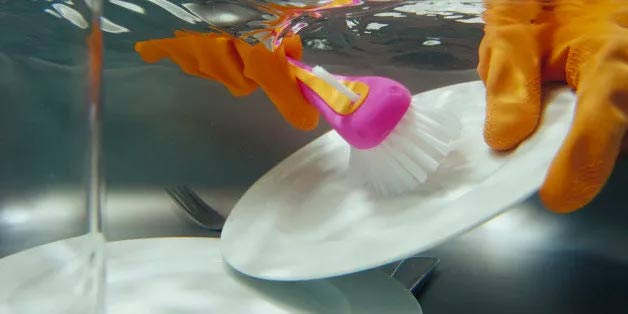 Hướng dẫn rửa bát đúng cách