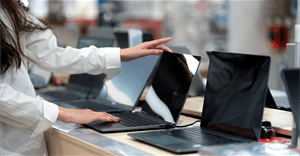 Tại sao nhiều người hối hận khi mua laptop thay desktop?