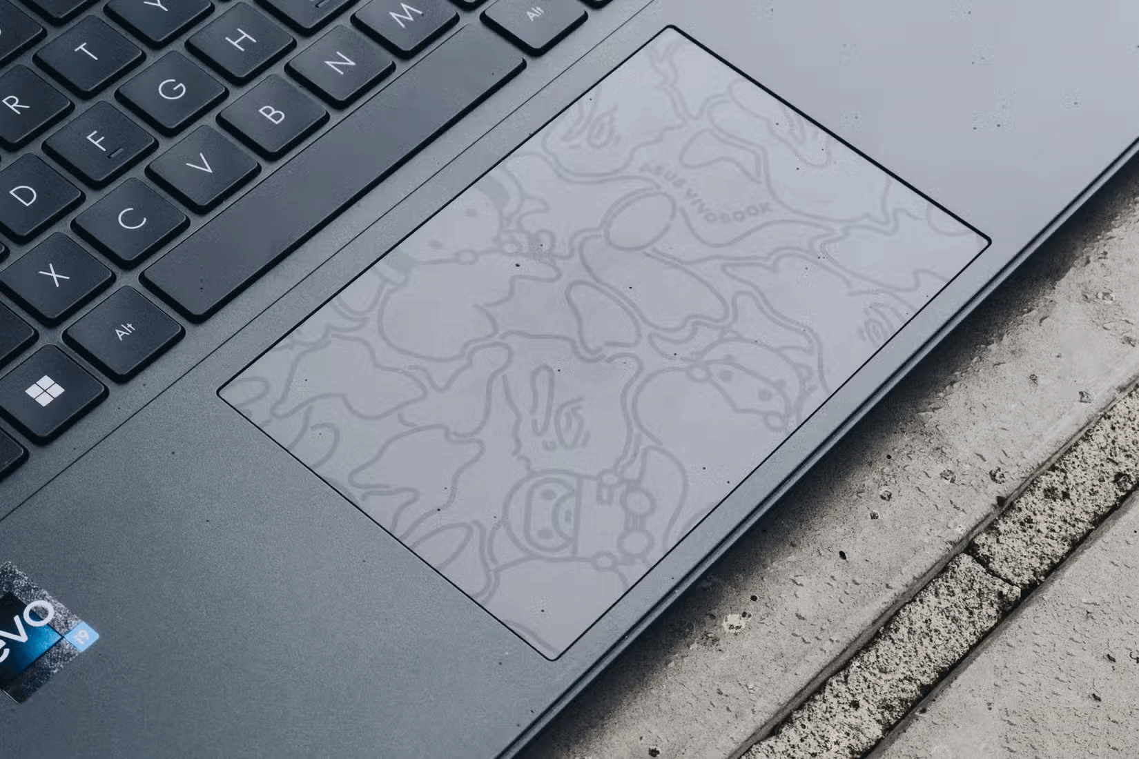 Bàn di chuột OLED ASUS Vivobook S 15