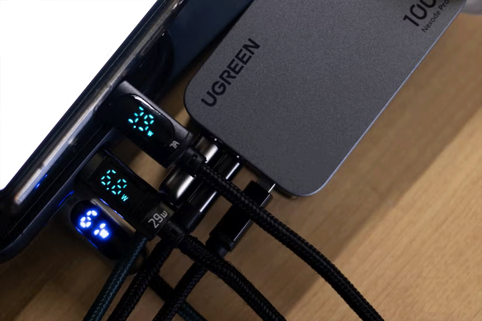 Ugreen Nexode Pro 100W USB-C charger displays output power