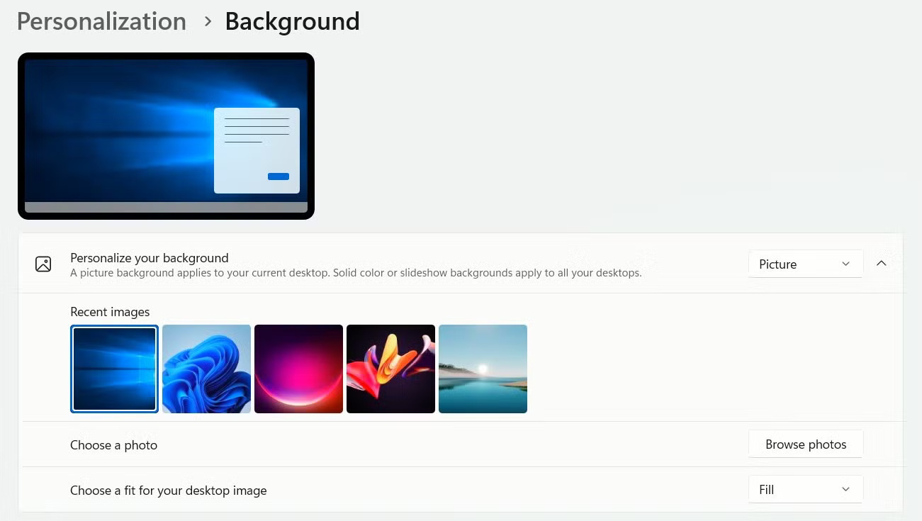 Chuyển sang hình nền Windows 10 trên Windows 11.