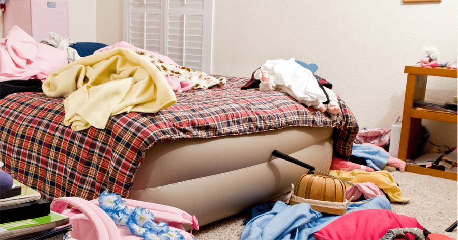 Phòng ngủ lộn xộn