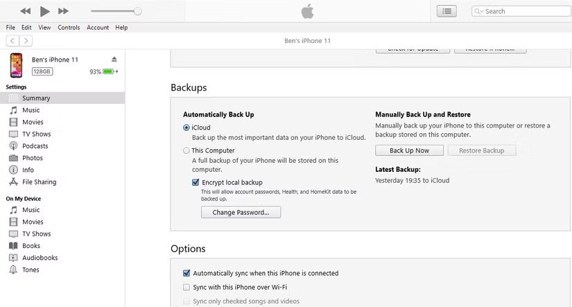 Sao lưu iPhone vào iTunes