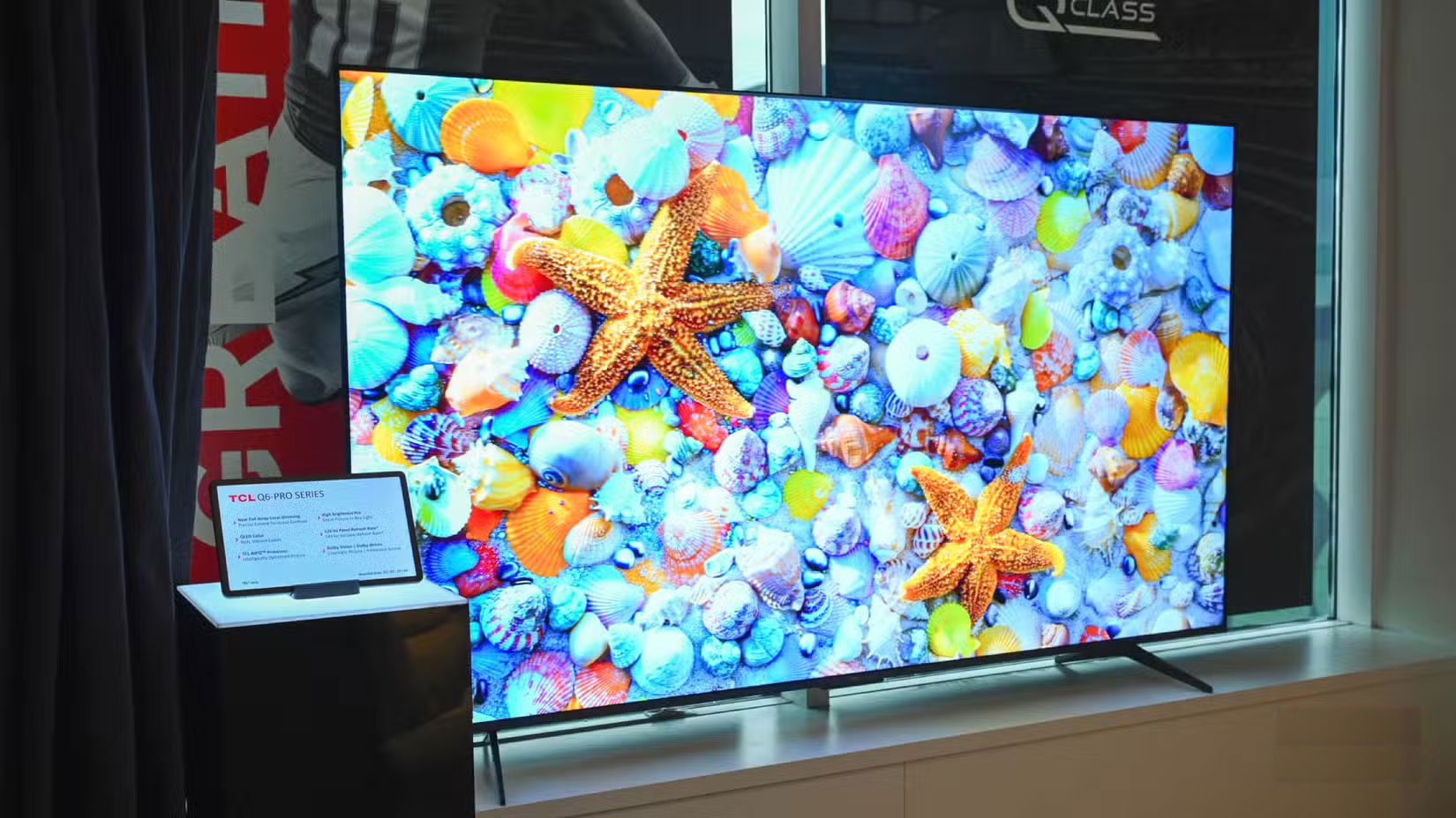 TV TCL Q6 Pro Series tại CES 2024