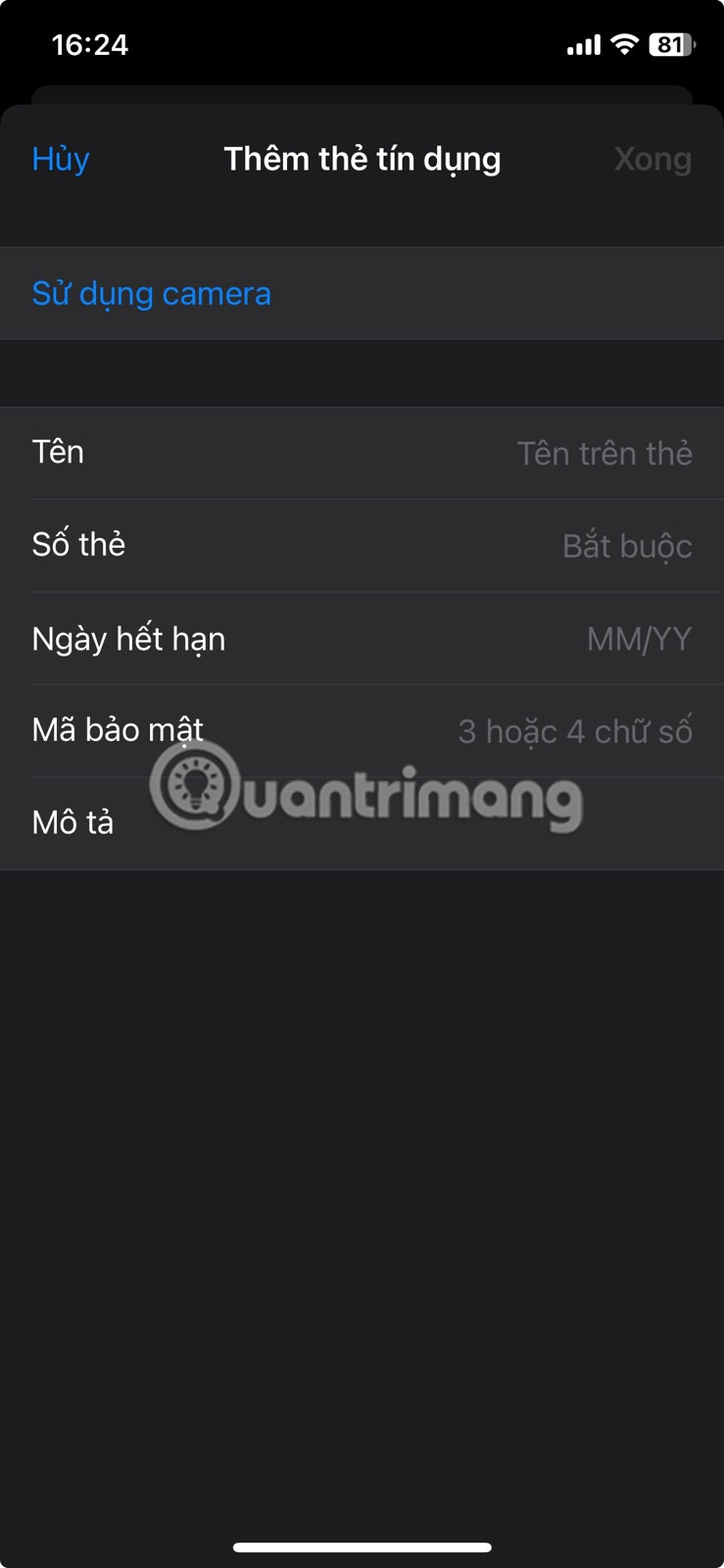 Thêm thẻ tín dụng mới trong trình duyệt Safari trên iPhone.