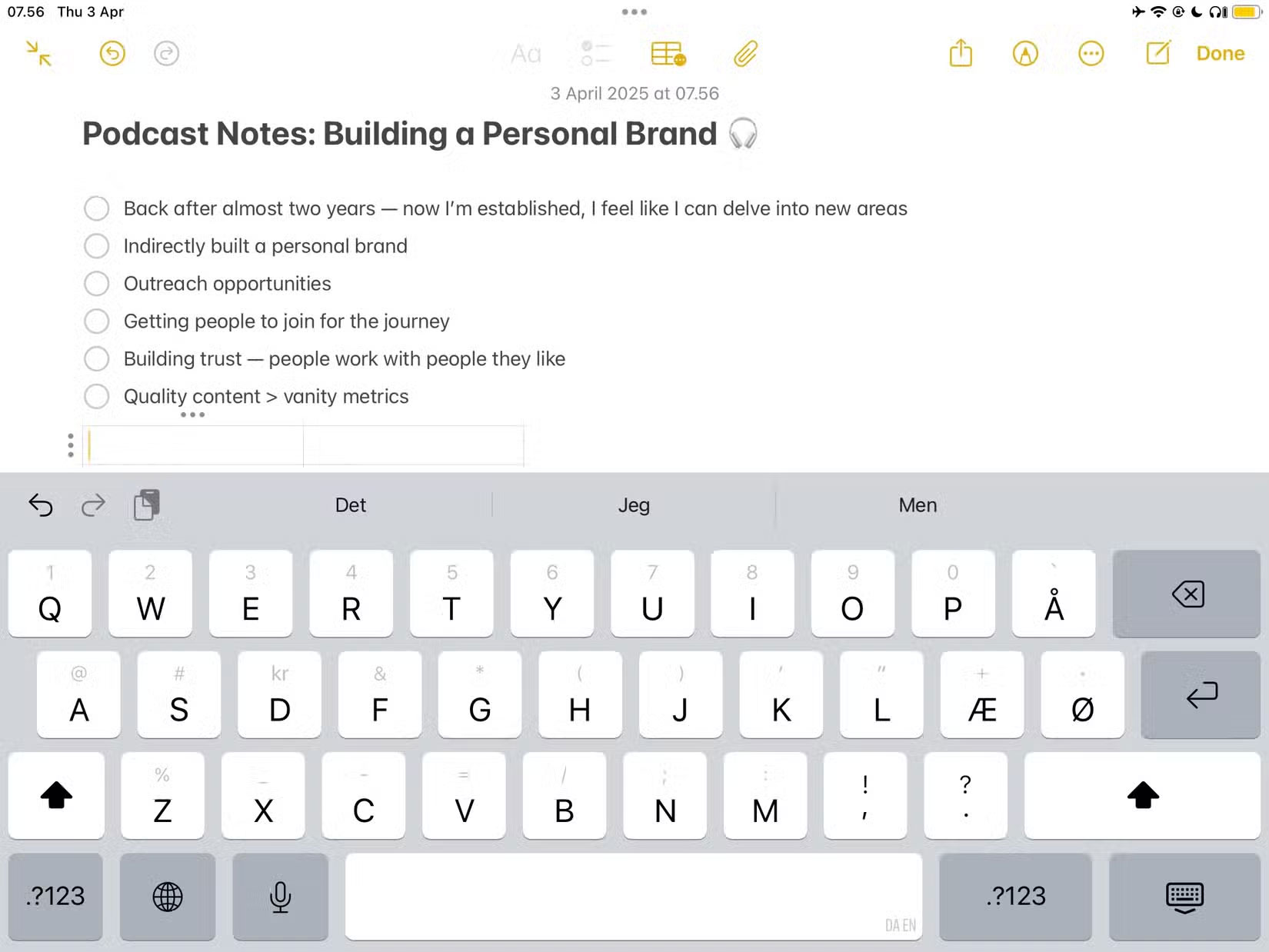Ứng dụng Apple Notes đang được sử dụng