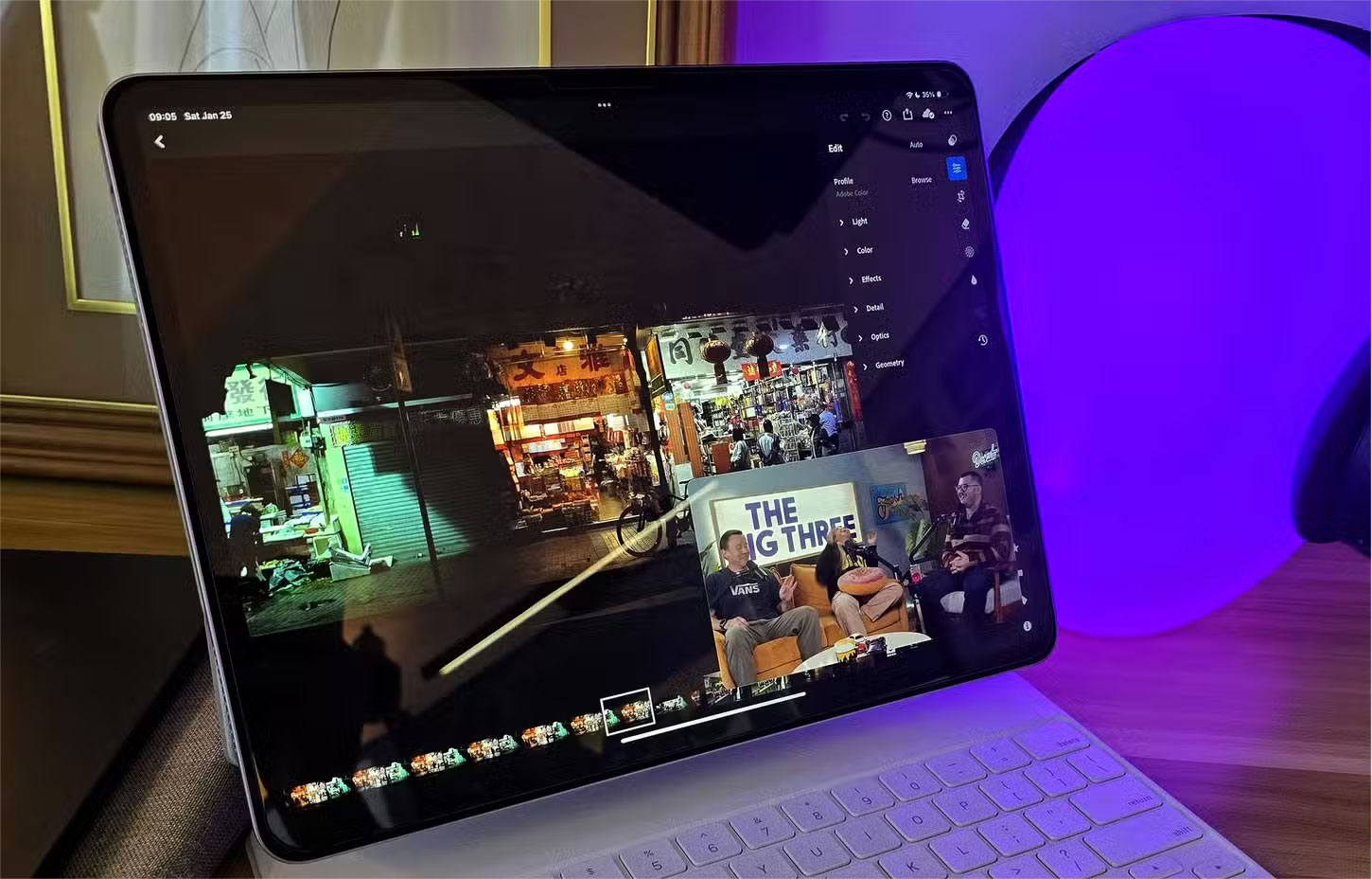 Xem Podcast trên YouTube trong khi chỉnh sửa ảnh trên Lightroom