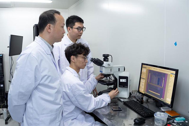 "Poxiao" - Bộ nhớ flash "thần tốc" được cho là nhanh hơn USB cả triệu lần