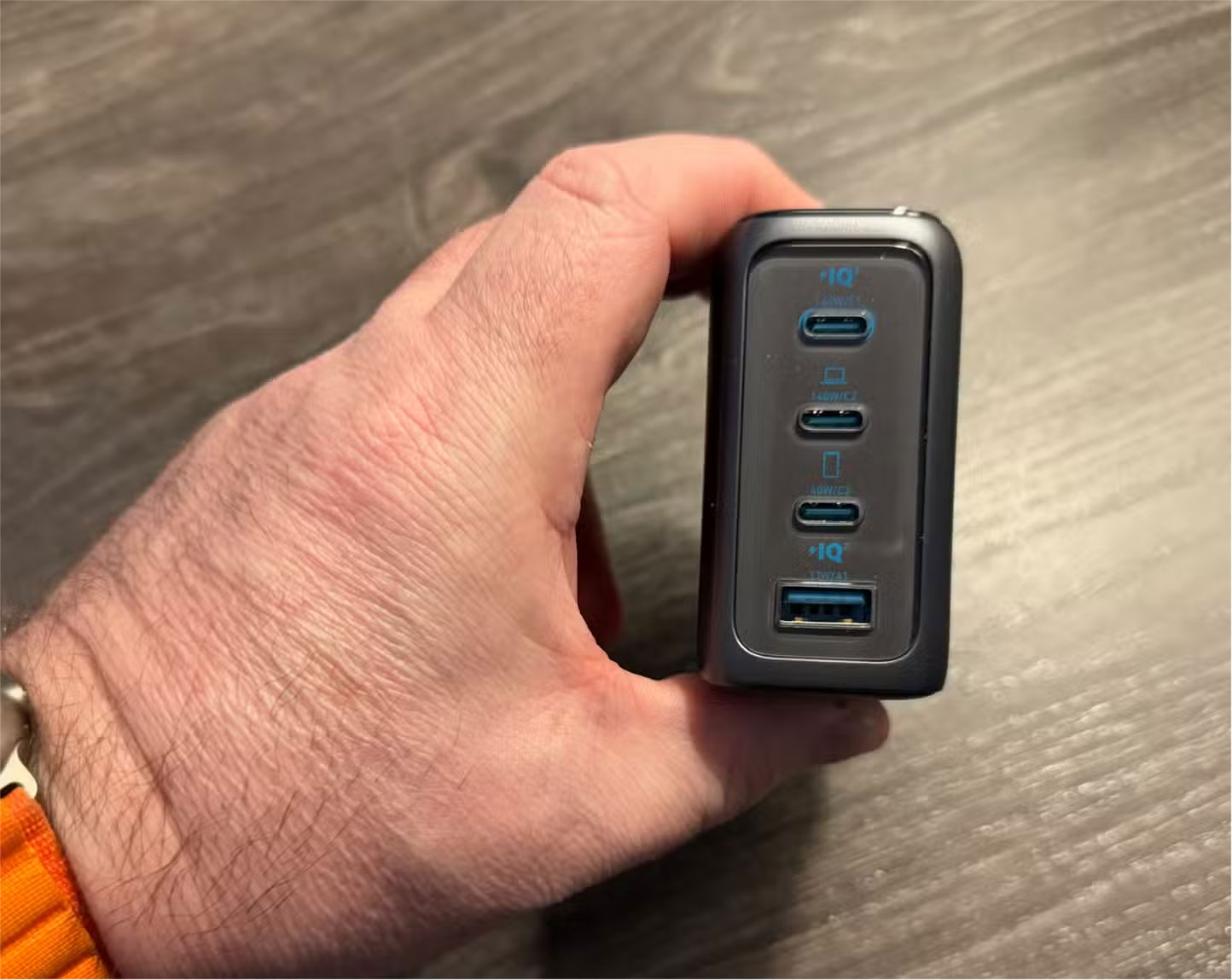 Cổng sạc Anker 140W.