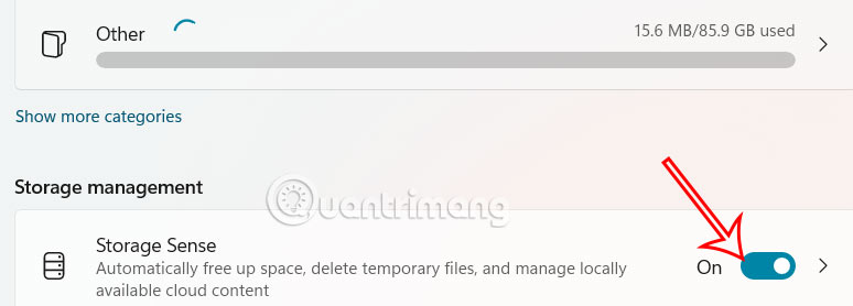 Bật Storage Sense giải phóng dung lượng