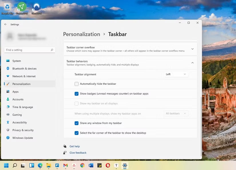 Biểu tượng căn trái trên Taskbar Windows 11