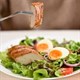 Nếu ăn quá nhiều protein có thể mắc bệnh gì?