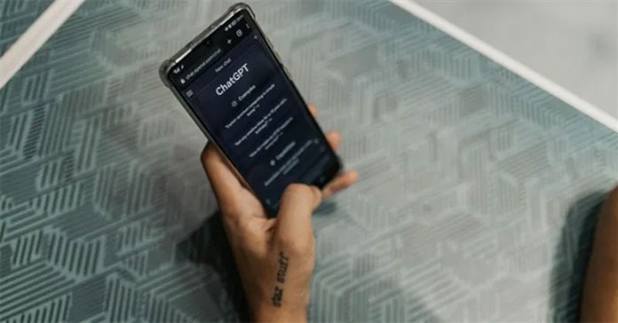 Cách đặt ChatGPT làm công cụ tìm kiếm mặc định trên Android