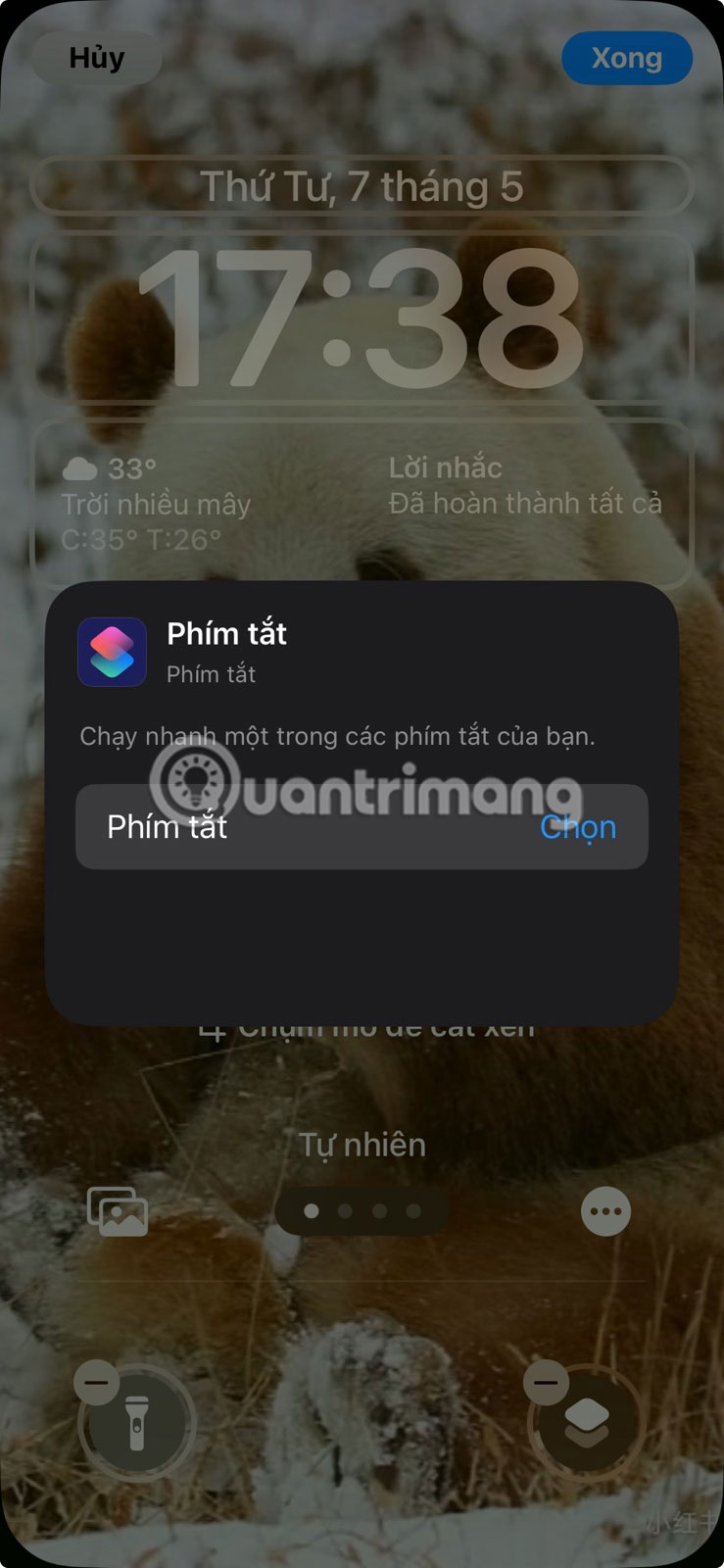 Nhấn nút "Chọn" để thêm shortcut vào màn hình khóa iPhone.