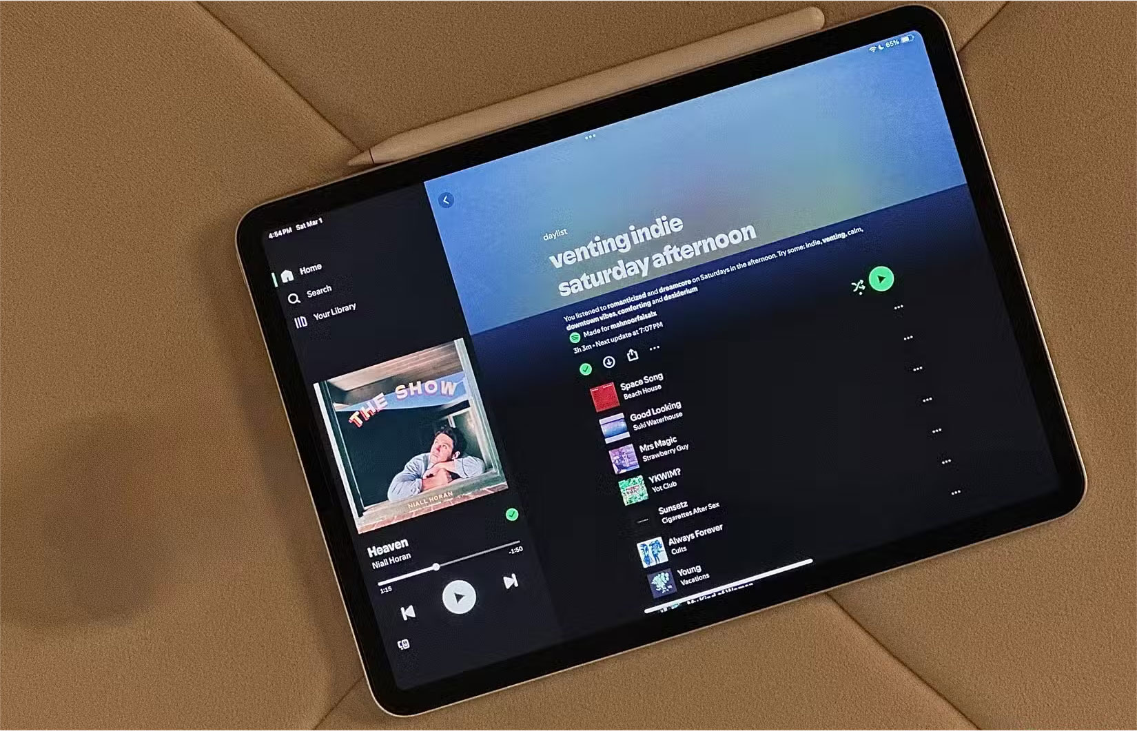 Daylist trên iPad được chỉnh sửa bằng Clean Up