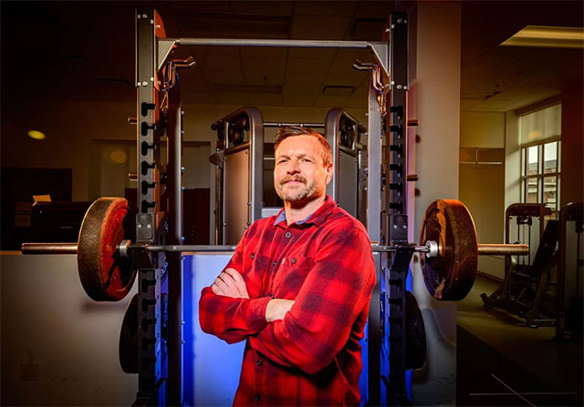 Giáo sư Nicholas Burd