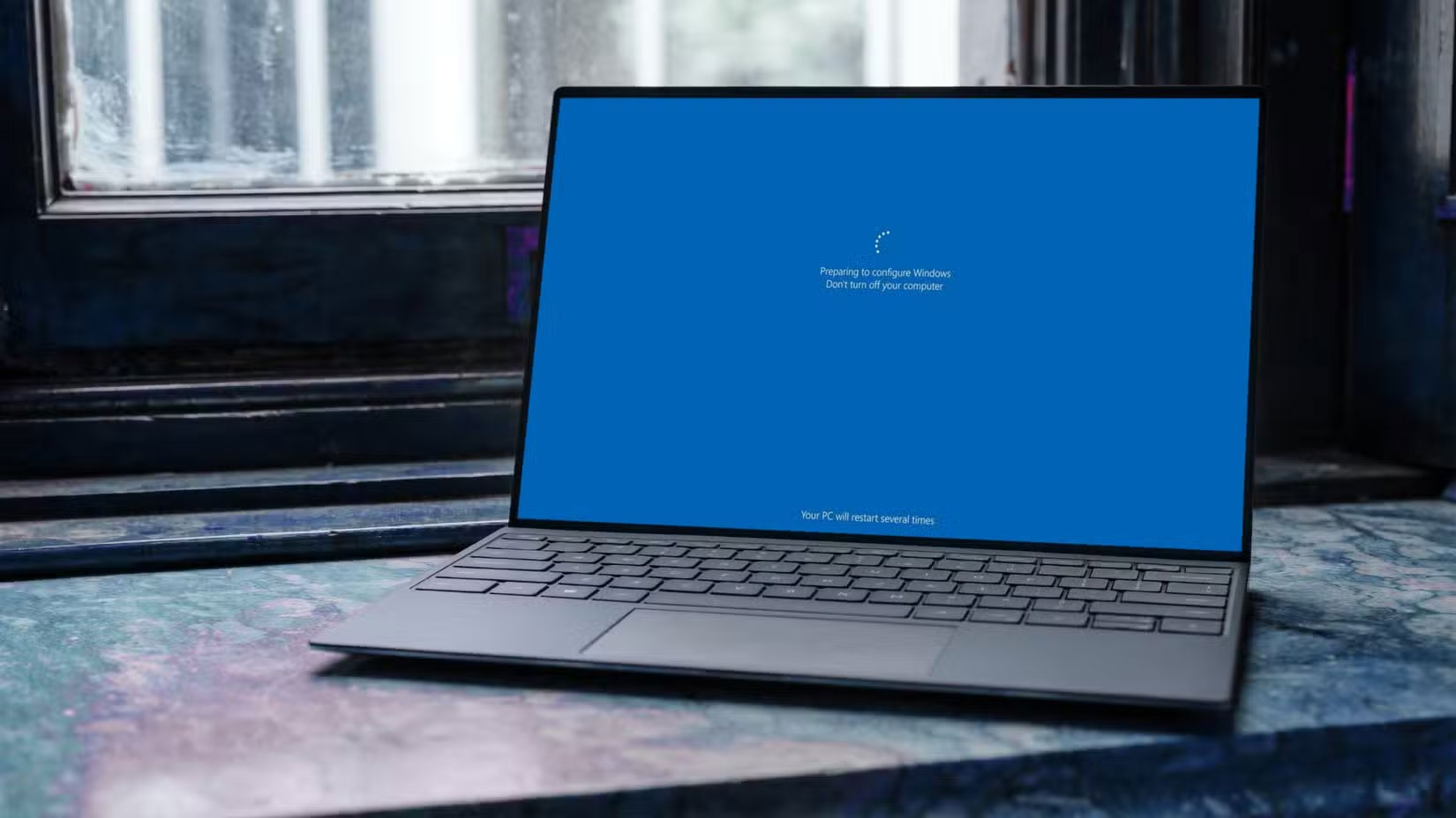 Cài đặt bản cập nhật cho laptop Windows 11
