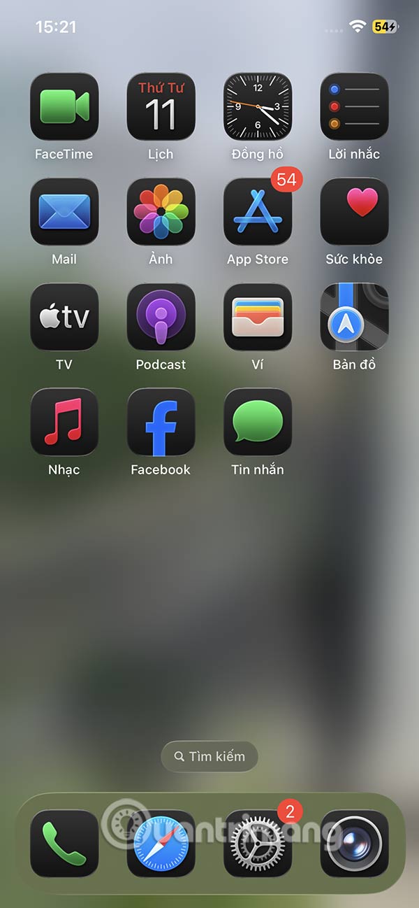 Làm mờ nền màn hình chính iPhone