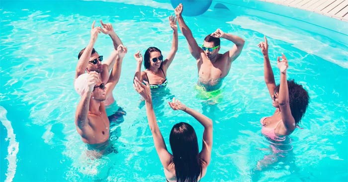 Trò chơi dưới nước cho thanh thiếu niên