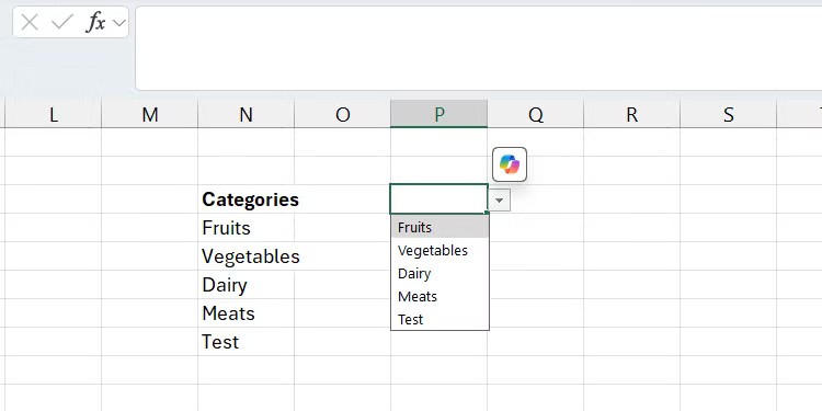 Khoảng trống ở cuối danh sách được loại bỏ bằng hàm TRIMRANGE trong Excel.