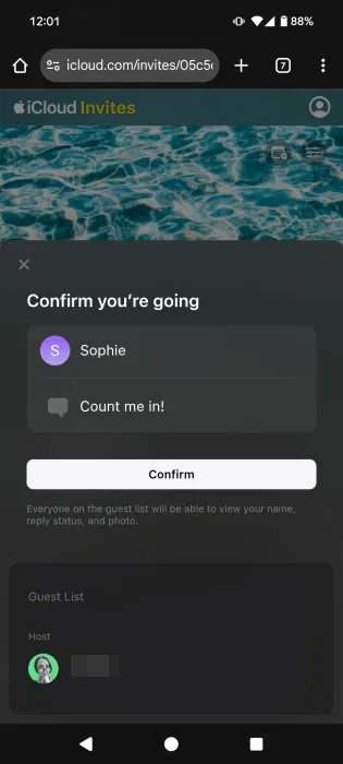 Hồi đáp với ghi chú cho sự kiện được tạo bằng ứng dụng Invites trên iPhone.
