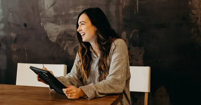 Mẹo tâm lý giúp bạn luôn thấy hạnh phúc