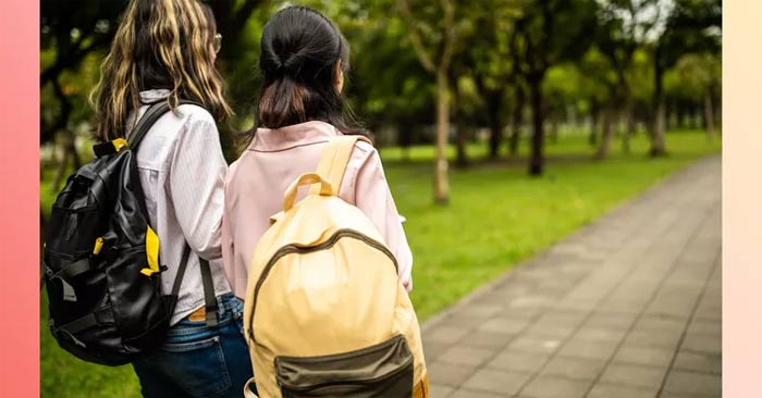 Dấu hiệu con có tình bạn độc hại