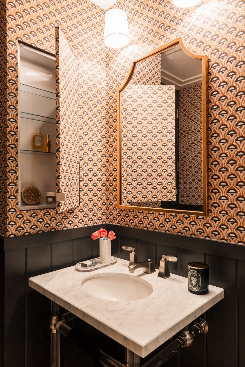 Sử dụng chiếc tủ bí mật