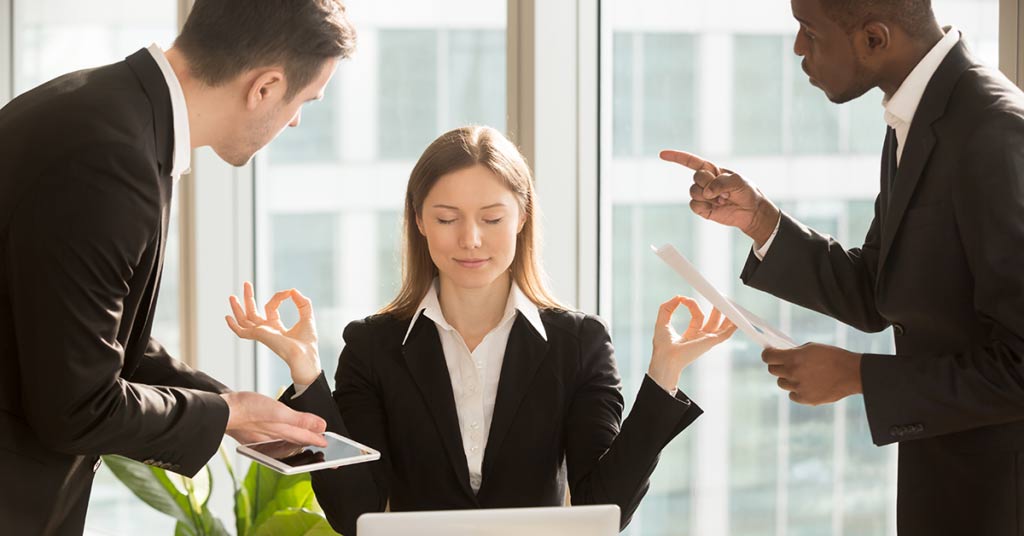 Định hình lại tình huống khó khăn