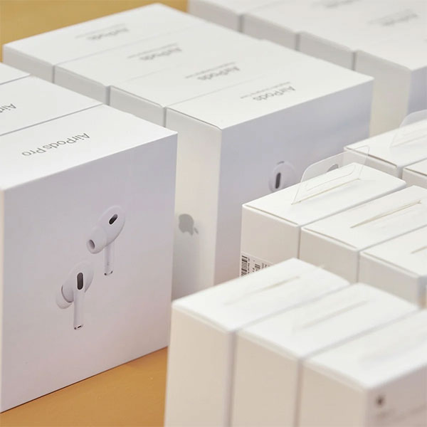 AirPods Pro 3 ra mắt: Không còn tặng kèm cáp sạc USB-C, giá vẫn giữ nguyên